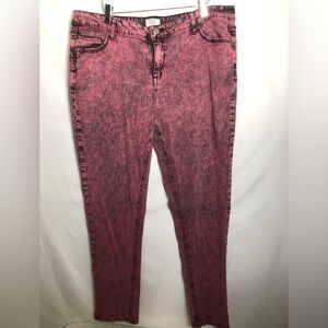- - Womens Pink/Black Jeans. 725 Originals. Size 19. 38” waist x 30” insea…